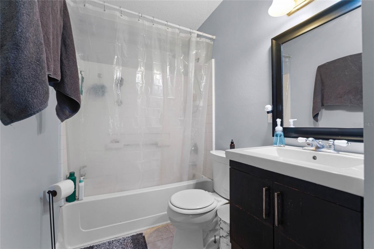 2935 Aein Road, Orlando, FL 32817 Photo