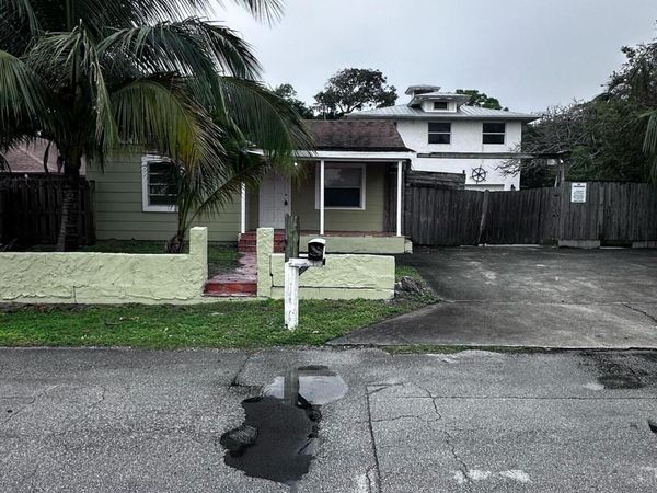 130 NE 4th Avenue, Boynton Beach, FL 33435