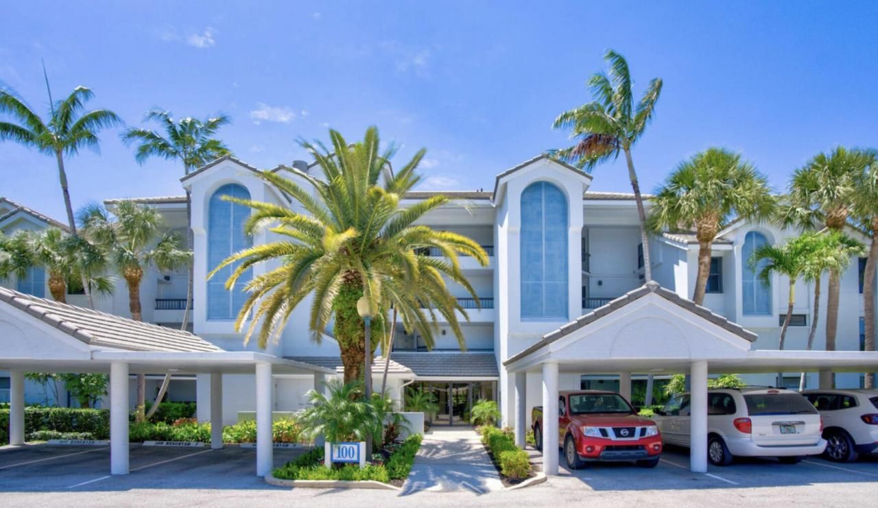 133 Bay Colony Drive N, Juno Beach, FL 33408 Photo