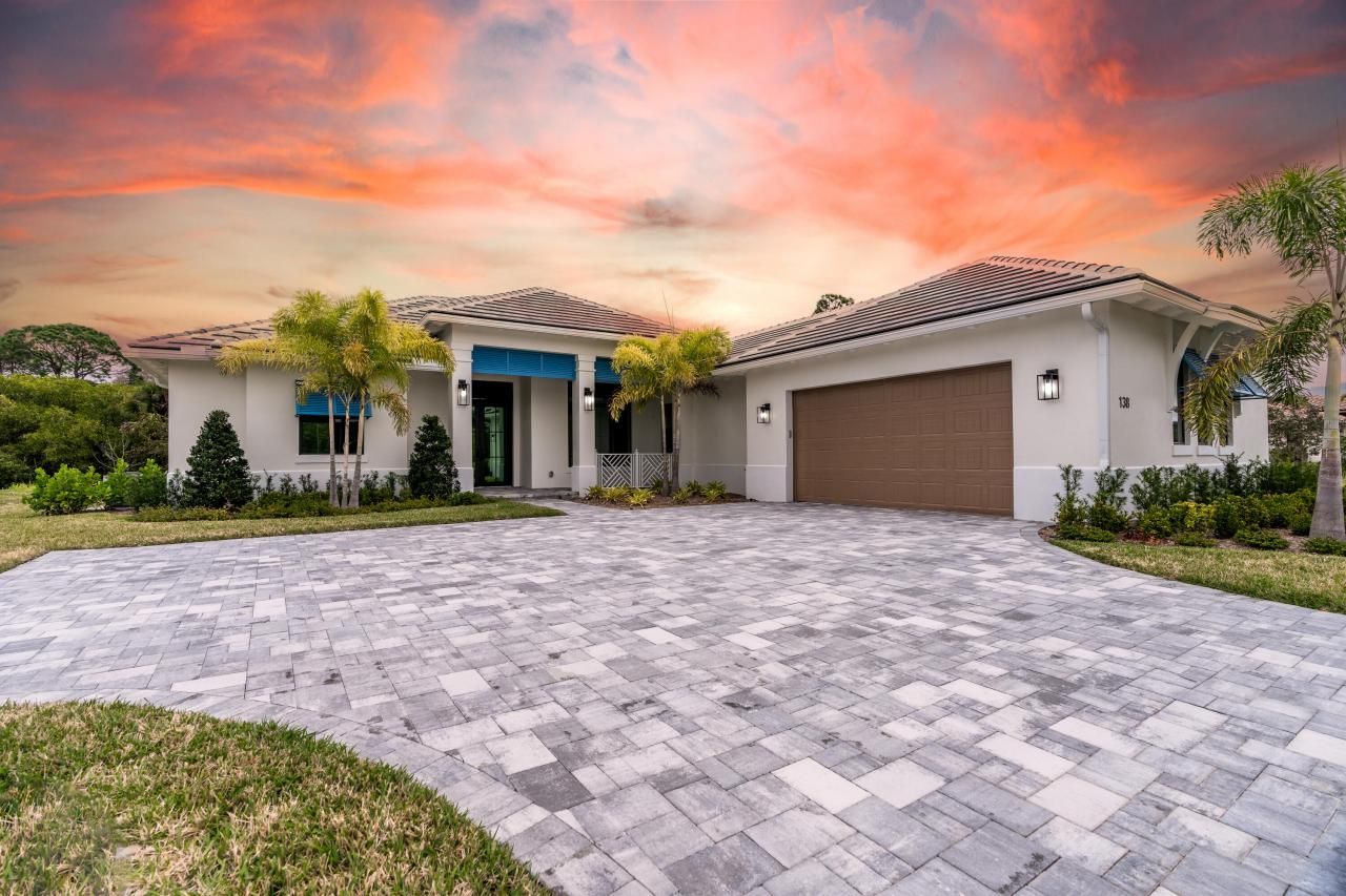138 SE Via Lago Garda, Port Saint Lucie, FL 34952 Photo