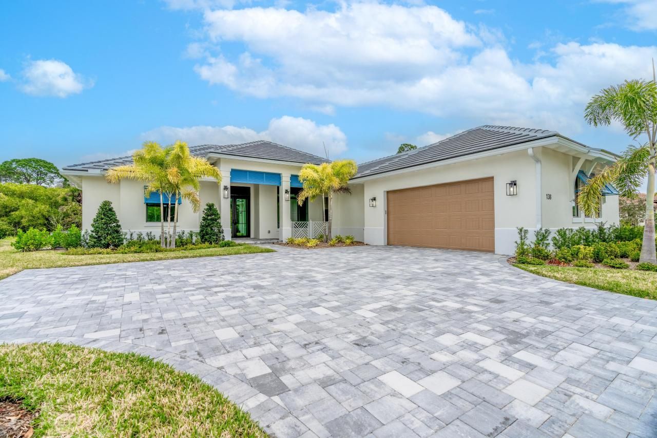138 SE Via Lago Garda, Port Saint Lucie, FL 34952 Photo