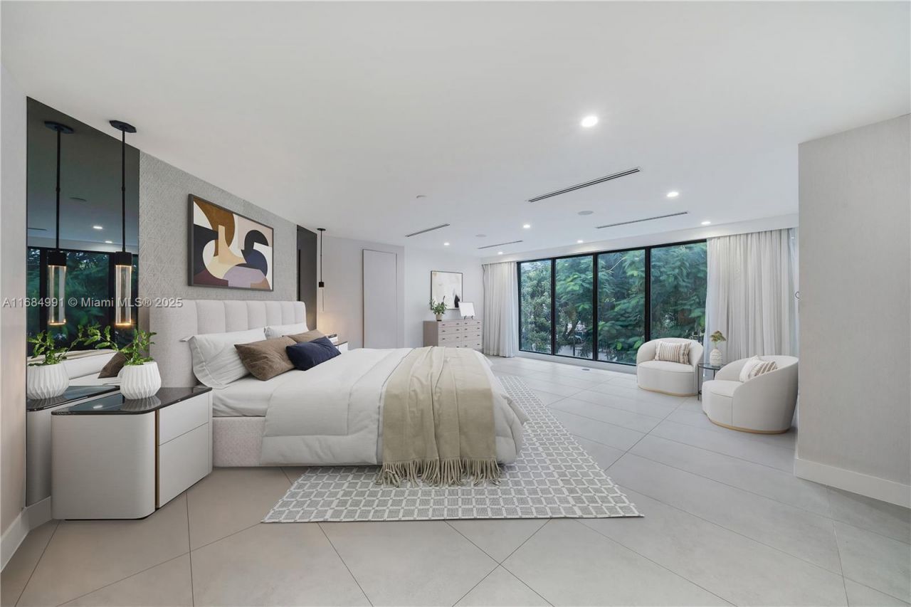 6695 SW 112th St, Pinecrest, FL 33156 Photo