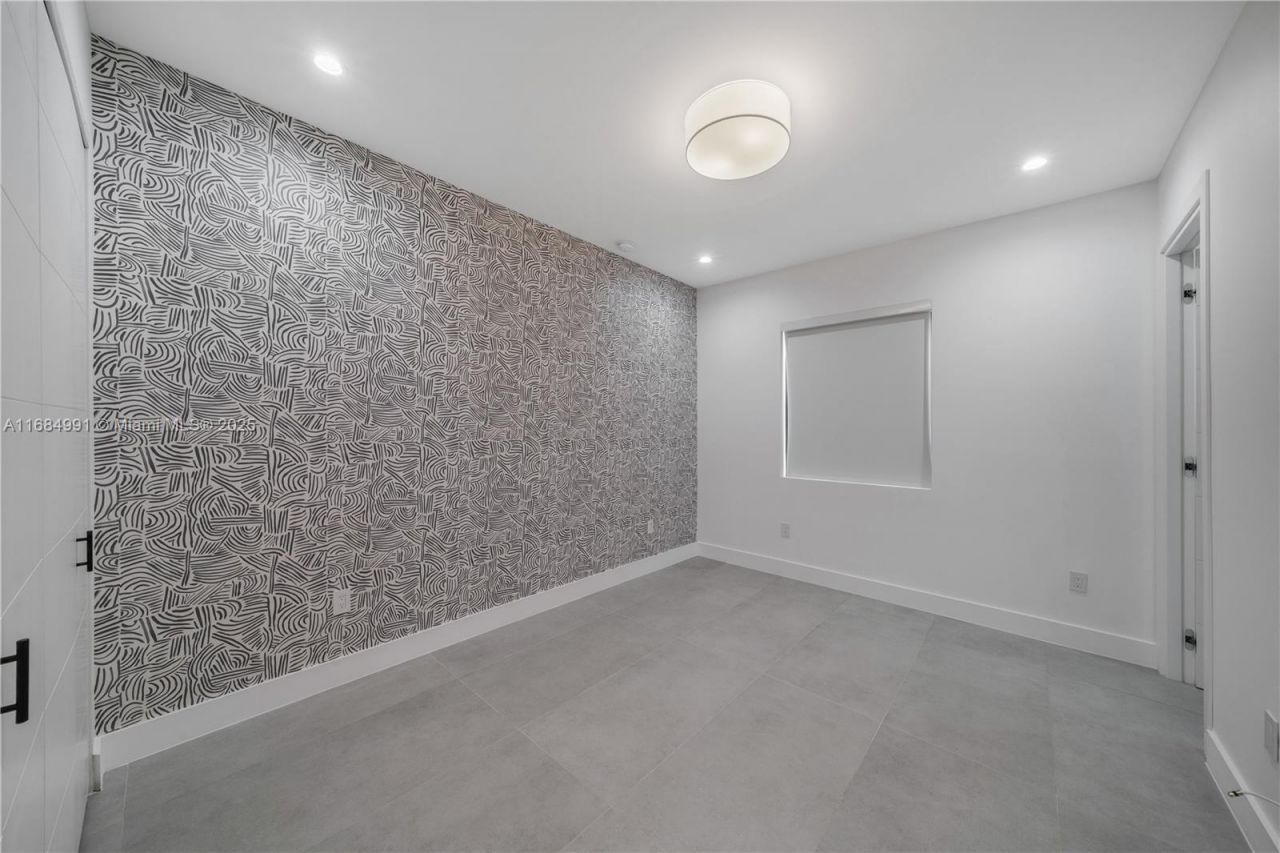 6695 SW 112th St, Pinecrest, FL 33156 Photo