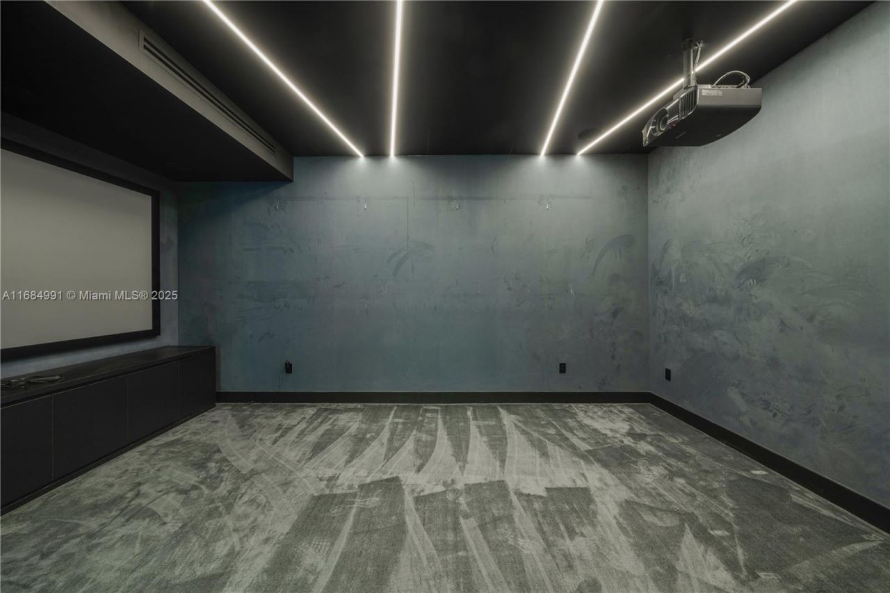 6695 SW 112th St, Pinecrest, FL 33156 Photo