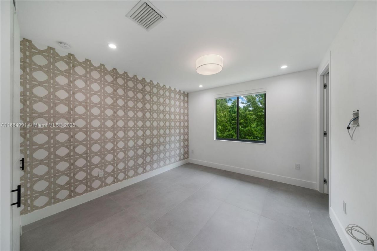 6695 SW 112th St, Pinecrest, FL 33156 Photo