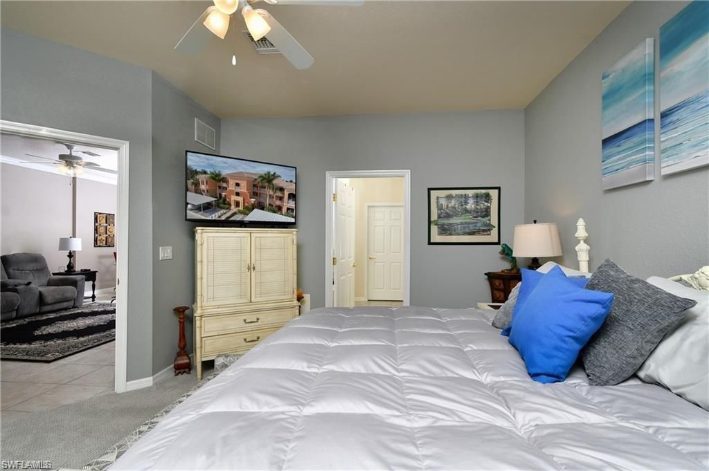 9621 Spanish Moss Way, Unit 3833, Bonita Springs, FL 34135 Photo