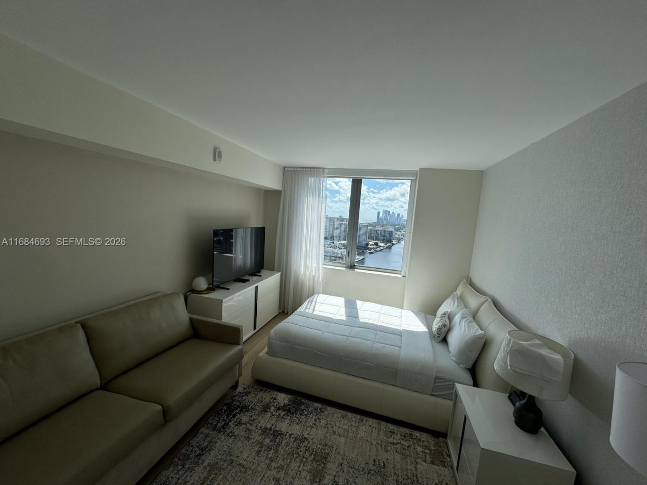 2600 E Hallandale Beach Blvd, Unit T2701, Hallandale Beach, FL 33009 Photo