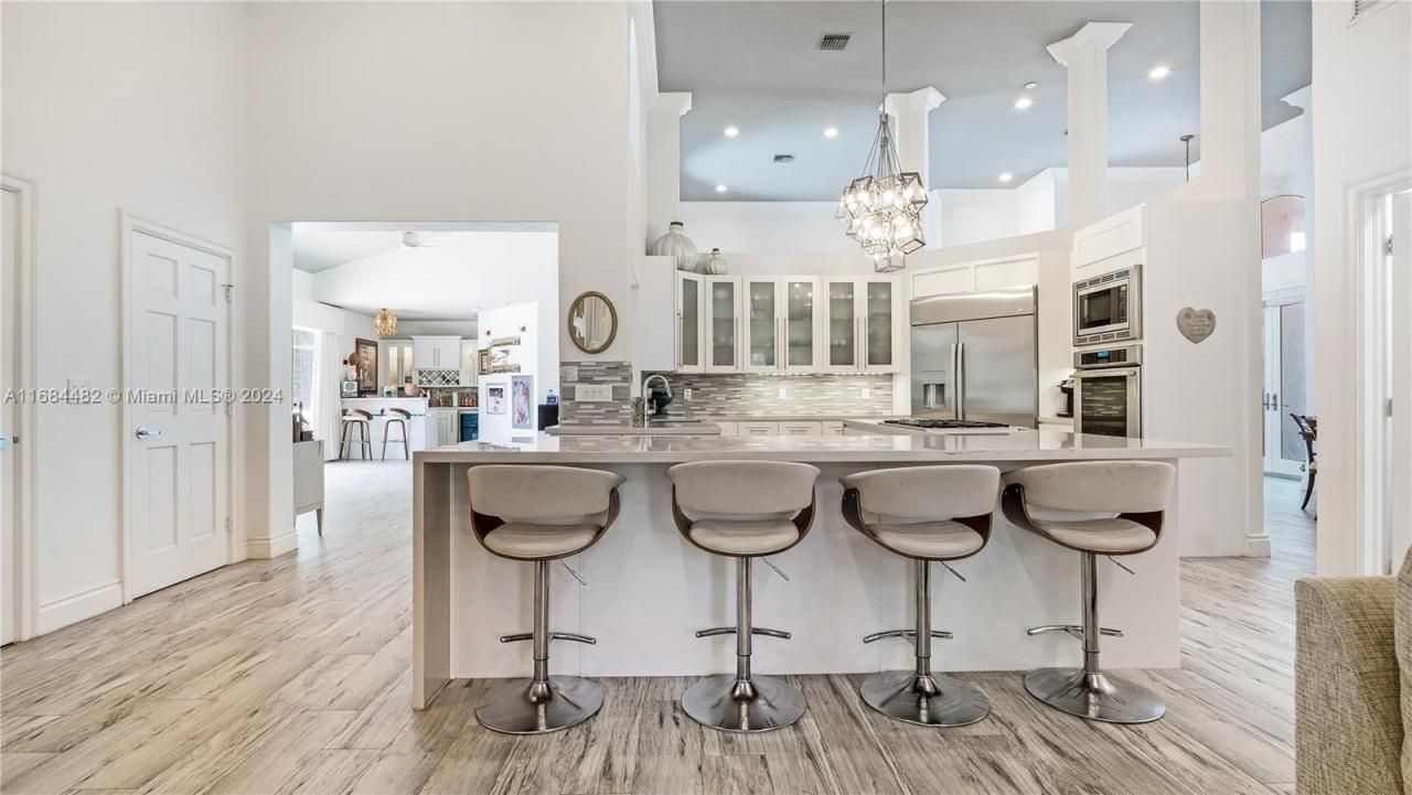 34 Pelican Dr, Fort Lauderdale, FL 33301 Photo