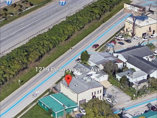 1219 Pennsylvania Avenue, Charleston, WV 25302