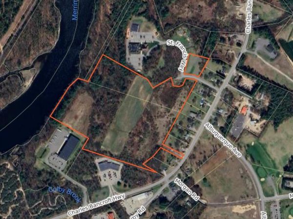 490 Charles Bancroft Highway, Litchfield, NH 03052