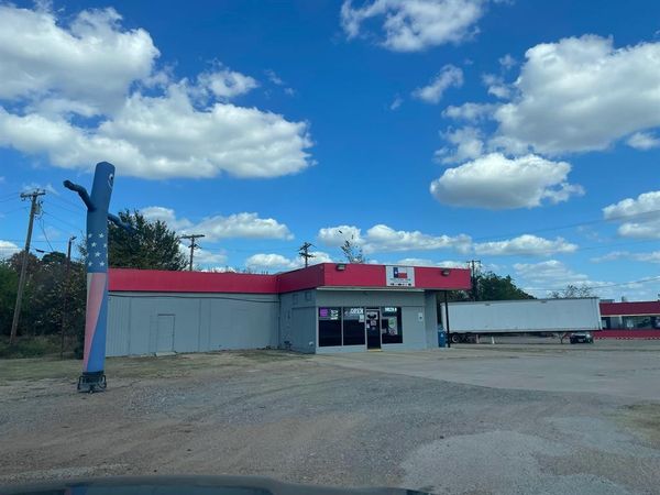 2900 Interstate 20, Van, TX 75790