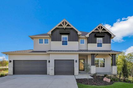 1896 HEMLOCK Street, COUNCIL BLUFFS, IA 51503