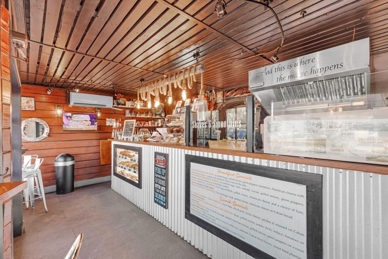 90311 Old Highway, Tavernier, FL 33070 Photo