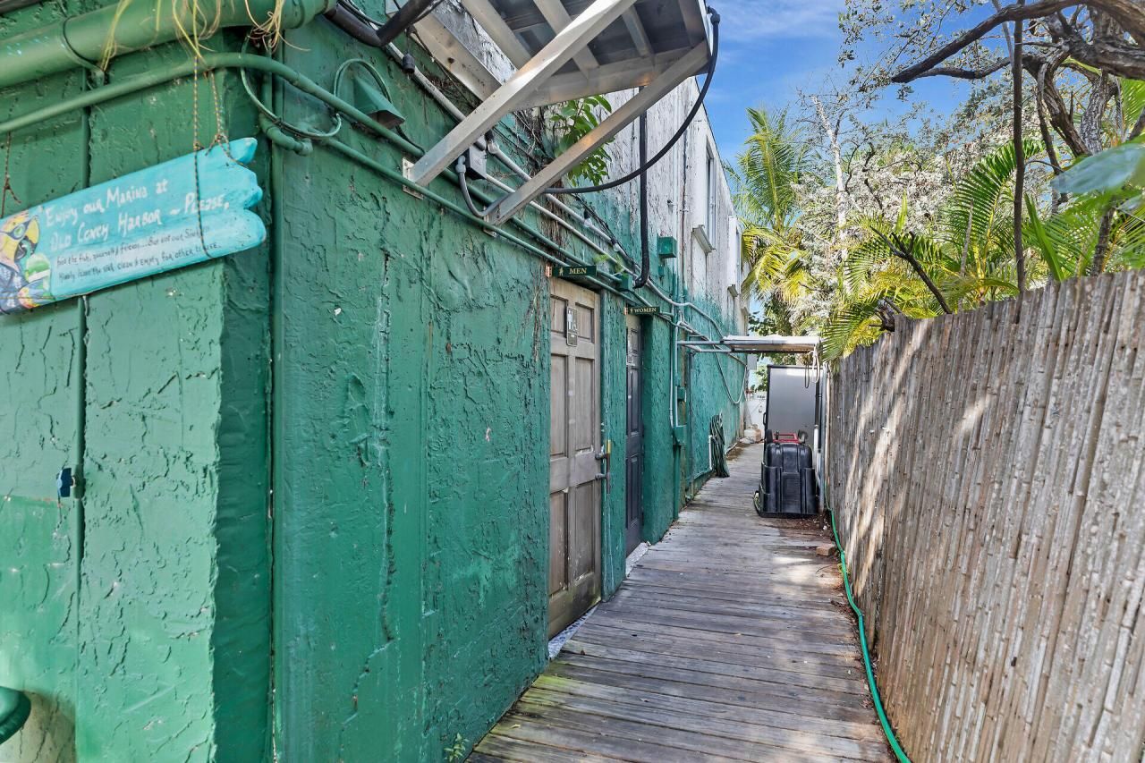 90311 Old Highway, Tavernier, FL 33070 Photo