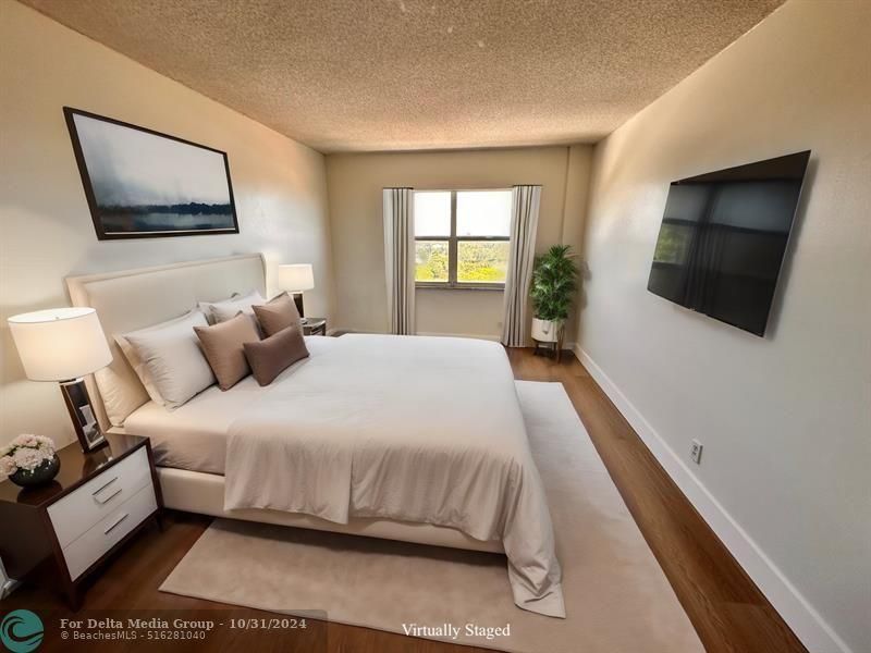 2555 NE 11th Street, Unit 806, Fort Lauderdale, FL 33304 Photo