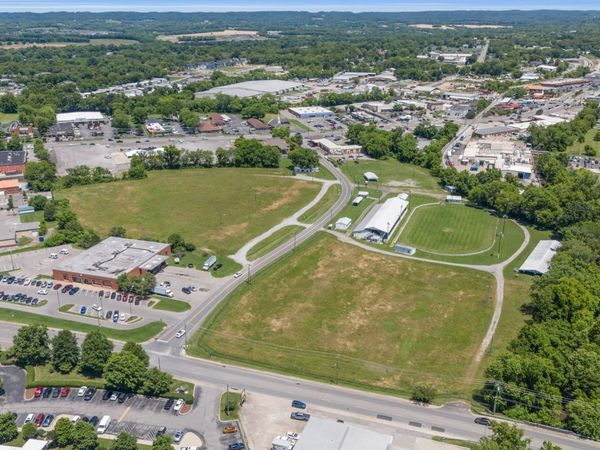 221 Fairground Rd, Gallatin, TN 37066