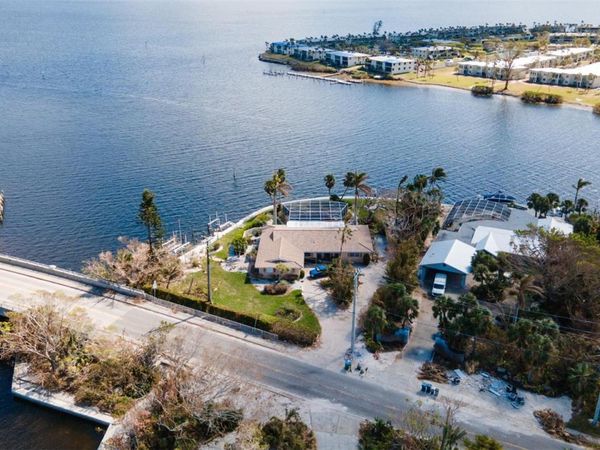 543 KEY ROYALE DRIVE, HOLMES BEACH, FL 34217