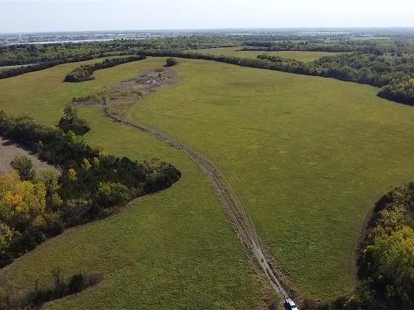 SW Burlingame Road, Topeka, KS 66619