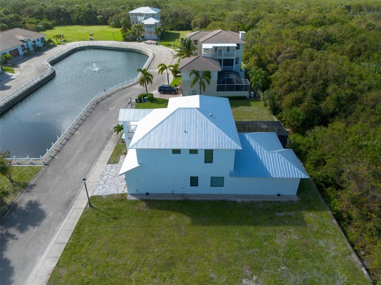 140 Ocean Estates Drive, Hutchinson Island, FL 34949 Photo