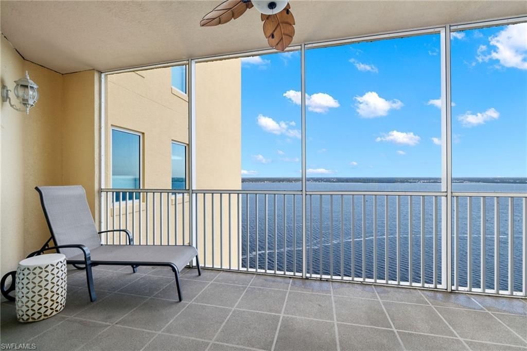 2745 1st St, Unit 1906, Fort Myers, FL 33916 Photo