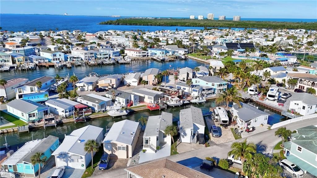 1092 Nettles Boulevard, Jensen Beach, FL 34957 Photo