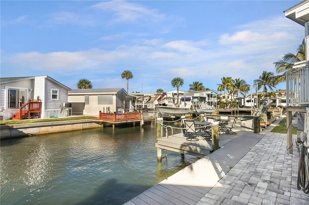 1092 Nettles Boulevard, Jensen Beach, FL 34957 Photo