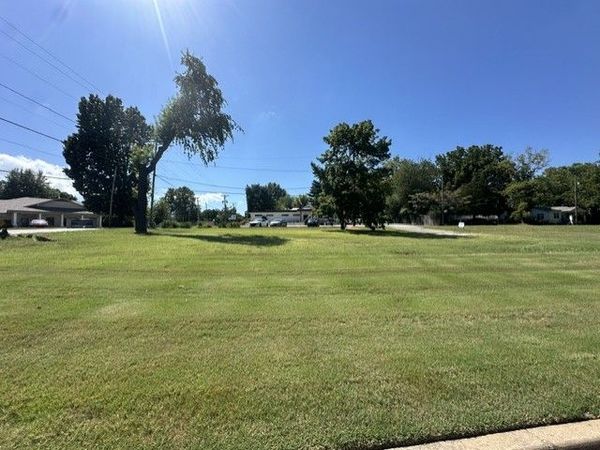 Bower Avenue, Harrison, AR 72601