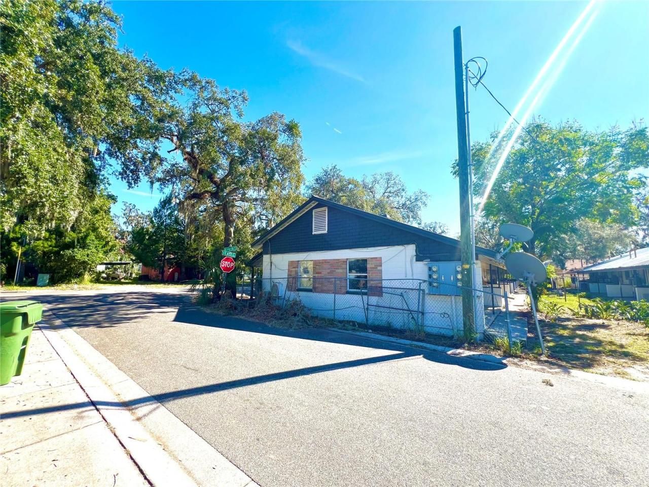 301 S East Street, Leesburg, FL 34748 Photo