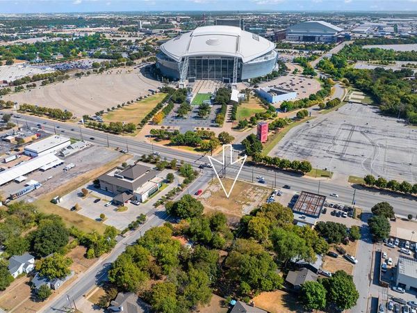 706 E Rogers Street, Arlington, TX 76011