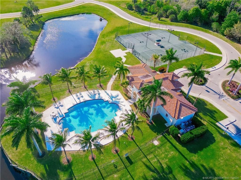 138 SE Via Lago Garda, Port Saint Lucie, FL 34952 Photo