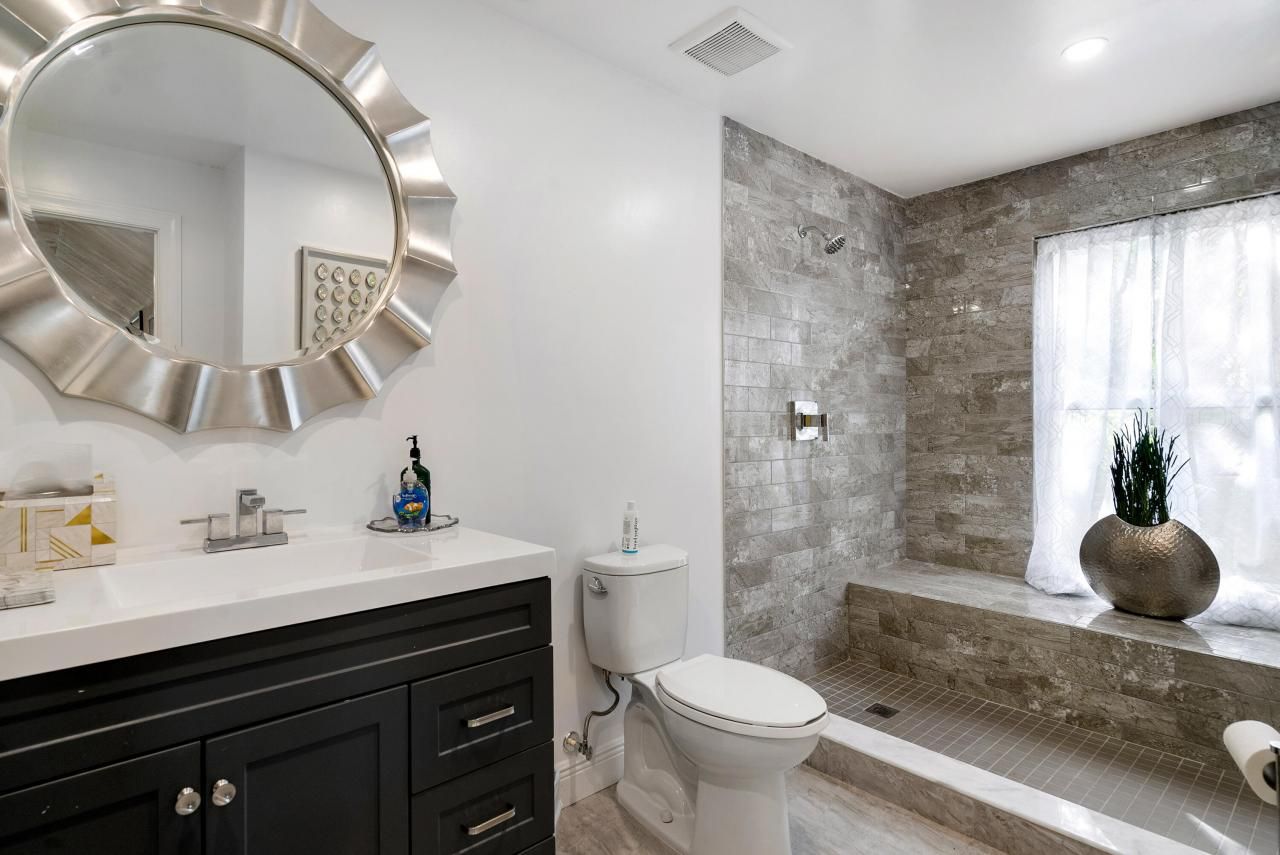 102920 Overseas Highway, Key Largo, FL 33037 Photo