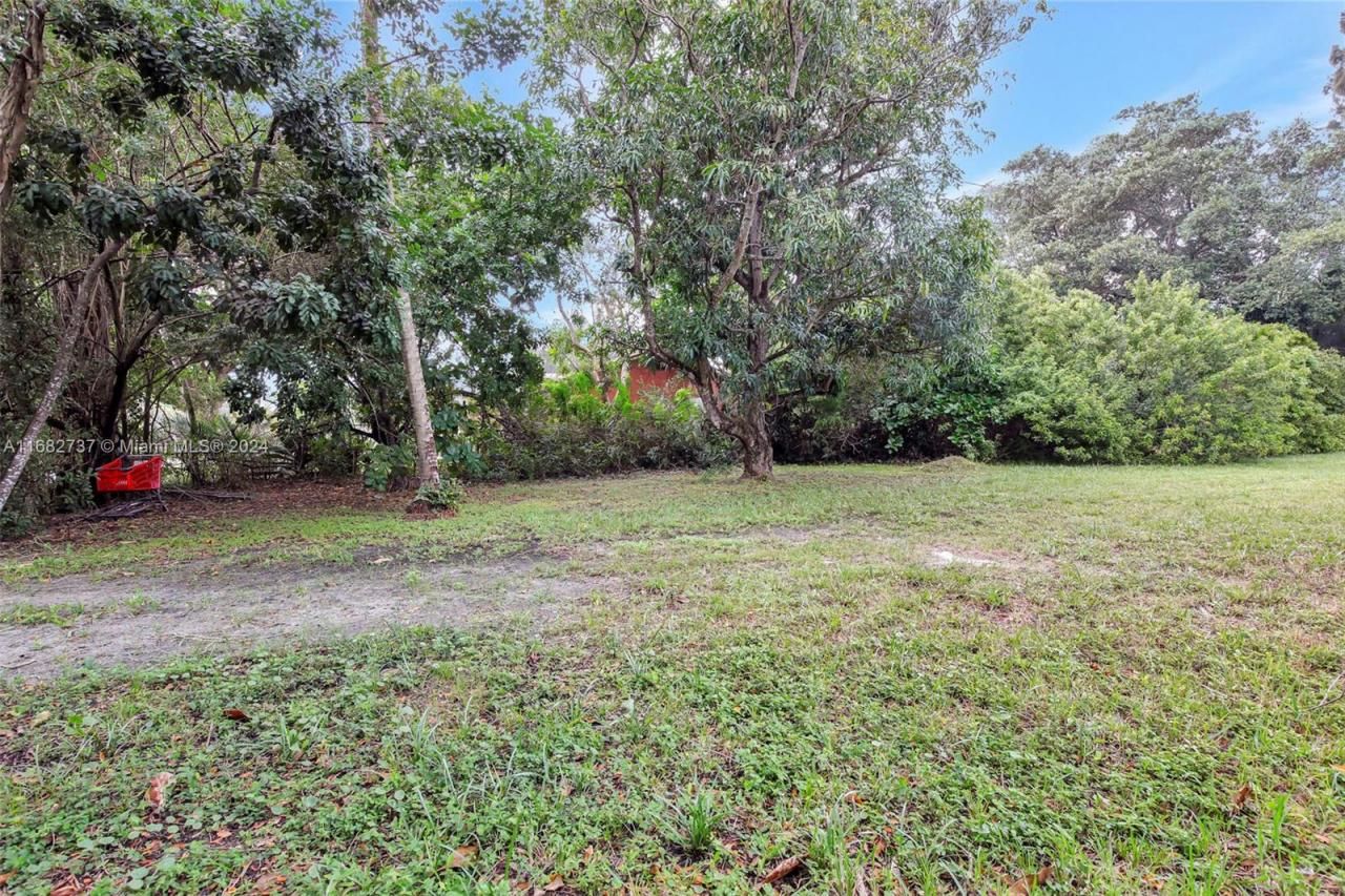 4381 SW 51st St, Dania Beach, FL 33314 Photo