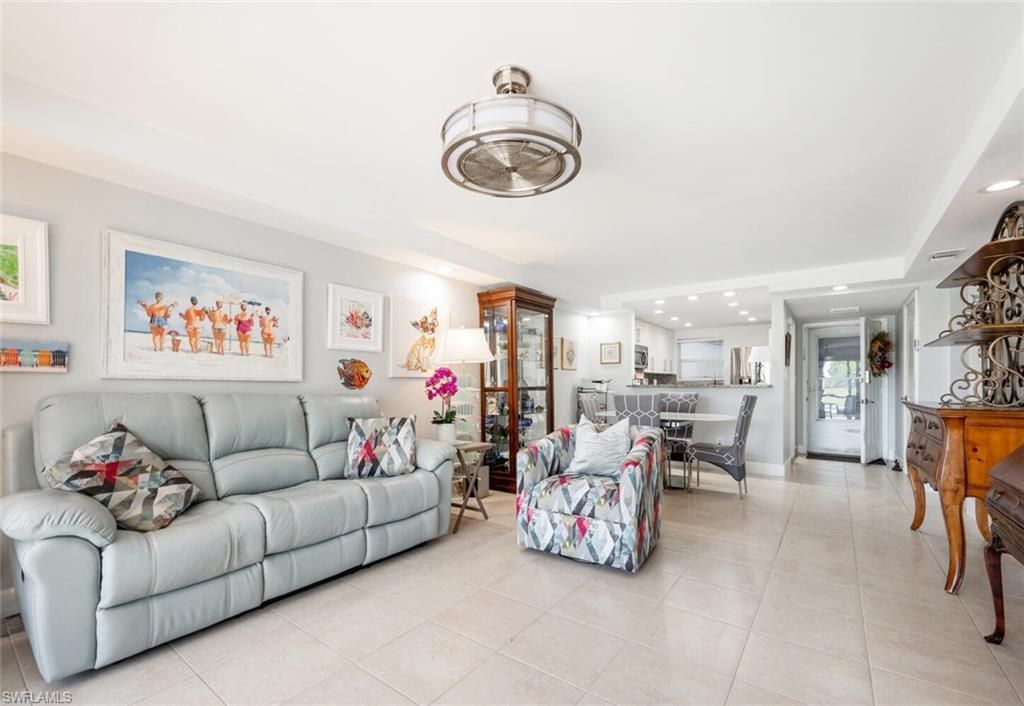 190 Pebble Beach Blvd, Unit 103, Naples, FL 34113 Photo