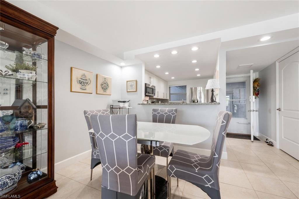 190 Pebble Beach Blvd, Unit 103, Naples, FL 34113 Photo