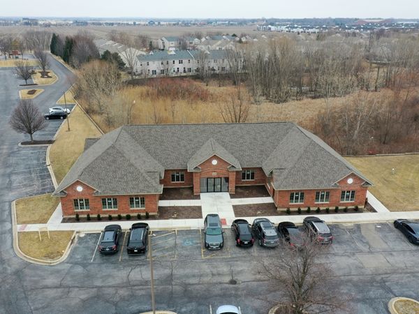 3949 75th Street, Aurora, IL 60504