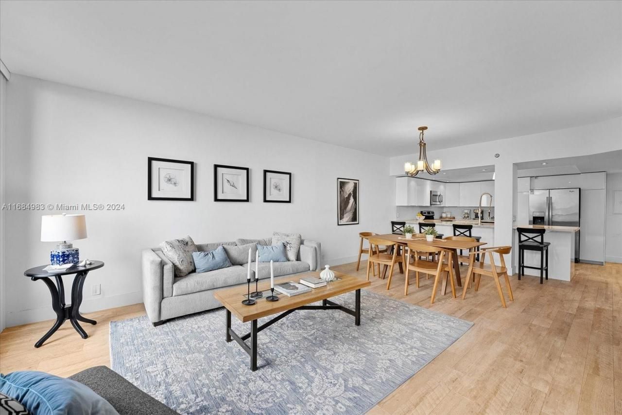 520 Brickell Key Dr, Unit A1513, Miami, FL 33131 Photo