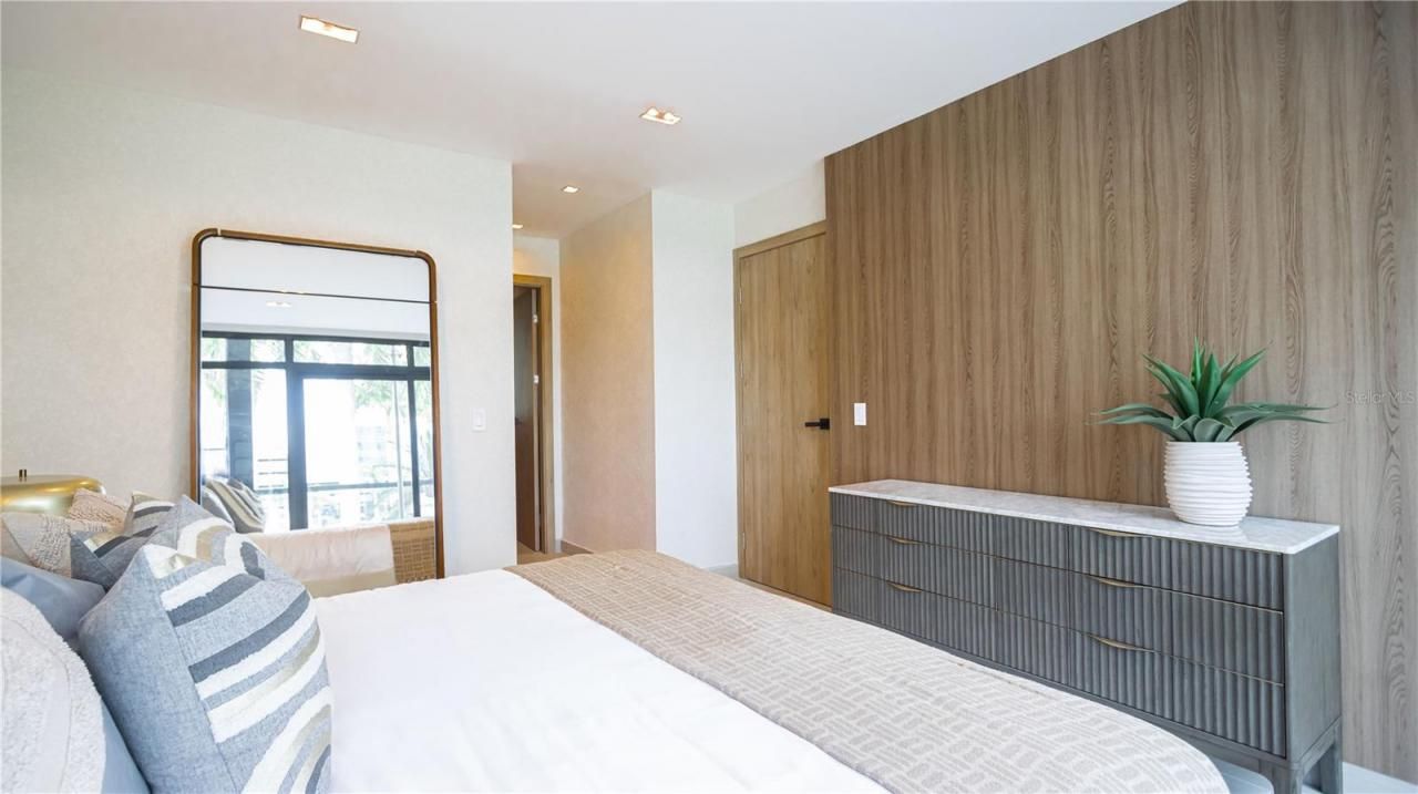 2g6h+8f3, Unit 901, Panama City, FL 00000 Photo