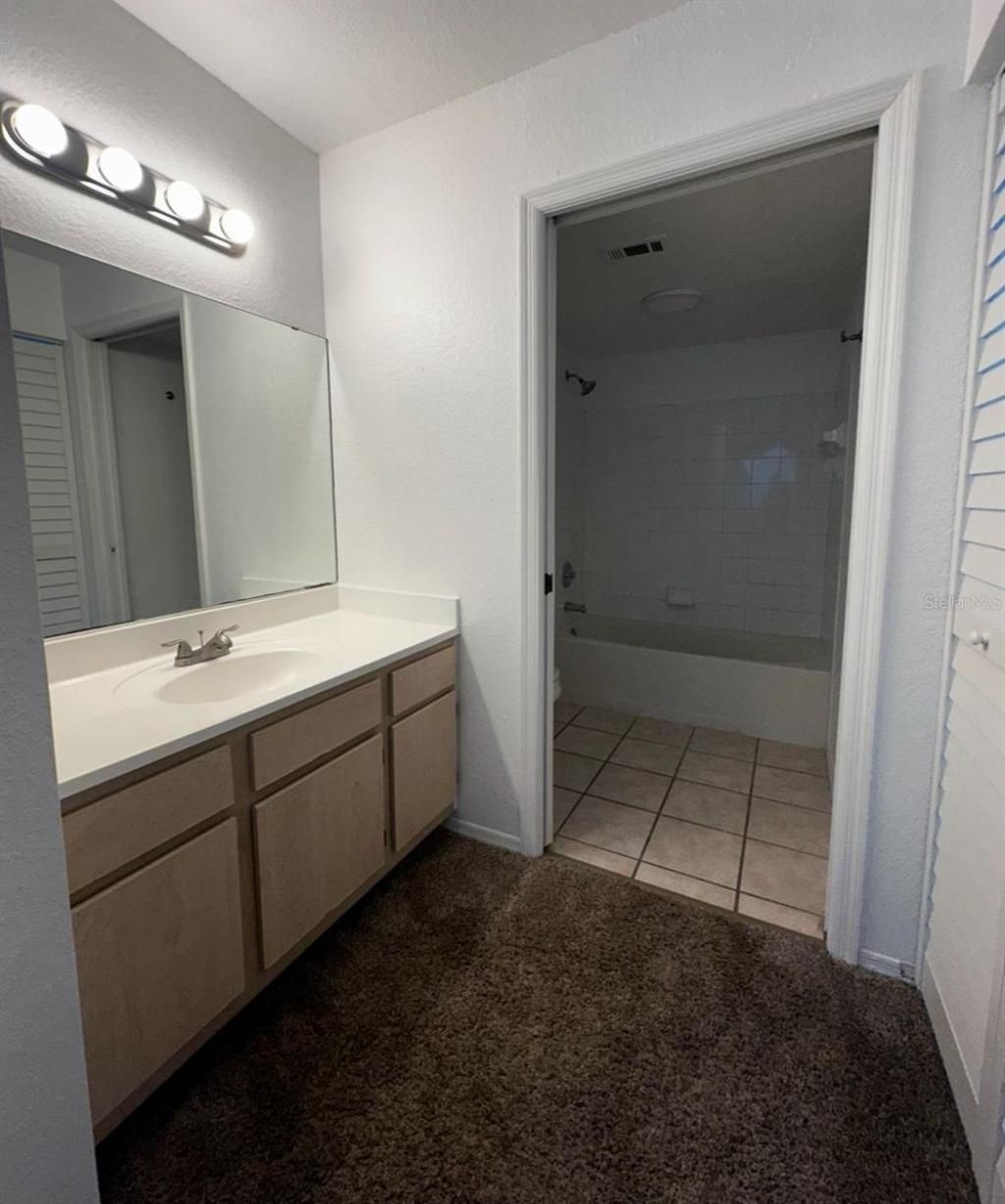 14013 Fairway Island Drive, Unit 415, Orlando, FL 32837 Photo
