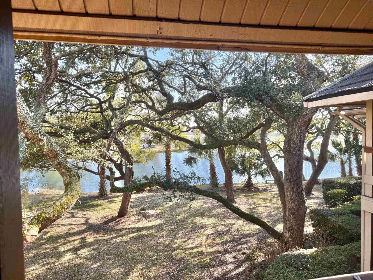 410 Melrose Pl. Photo 10