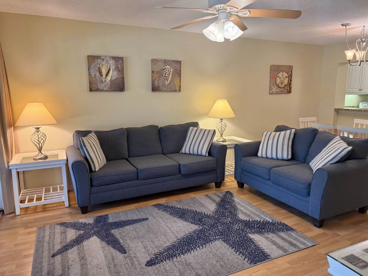 410 Melrose Pl. Photo 13