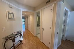 410 Melrose Pl. photo 4