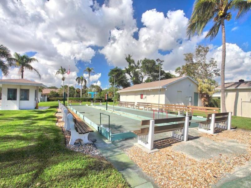 350 Horizons E, Unit 106, Boynton Beach, FL 33435 Photo