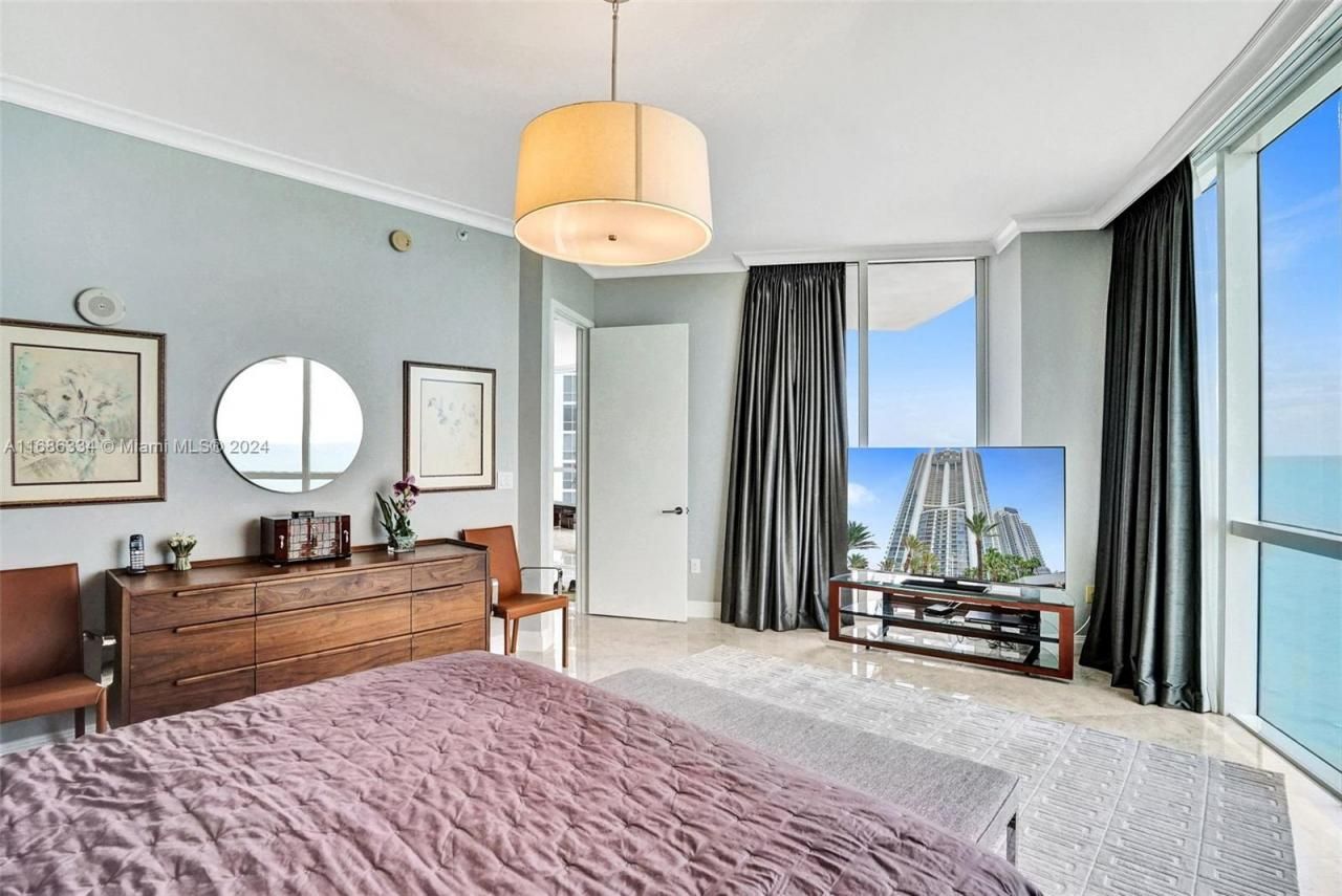 18101 Collins Ave, Unit 3409, Sunny Isles Beach, FL 33160 Photo