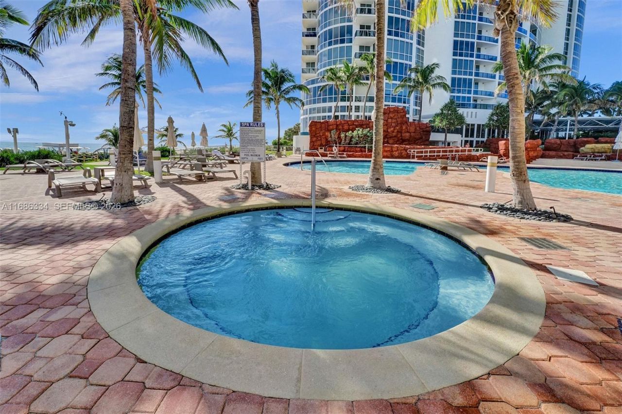 18101 Collins Ave, Unit 3409, Sunny Isles Beach, FL 33160 Photo