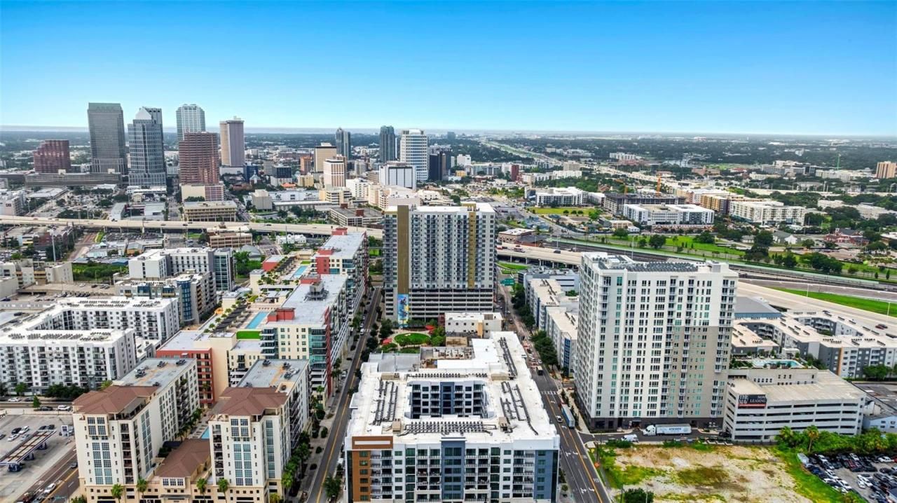 1121 E Twiggs Street, Tampa, FL 33602 Photo