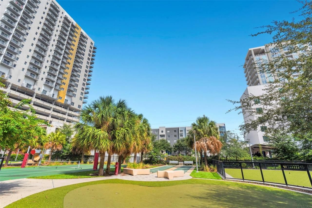 1121 E Twiggs Street, Tampa, FL 33602 Photo