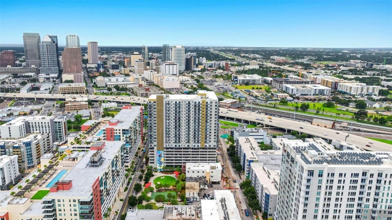 1121 E Twiggs Street, Tampa, FL 33602 Photo