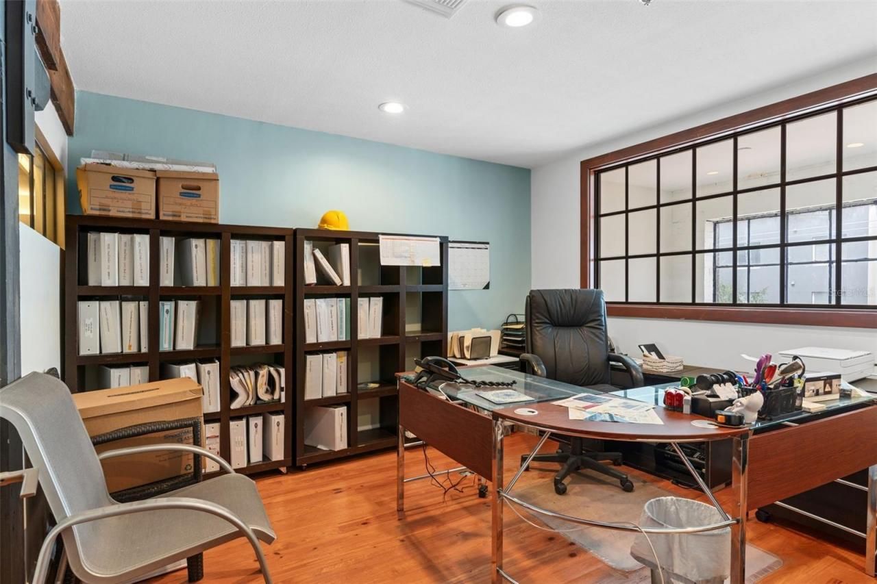 1121 E Twiggs Street, Tampa, FL 33602 Photo