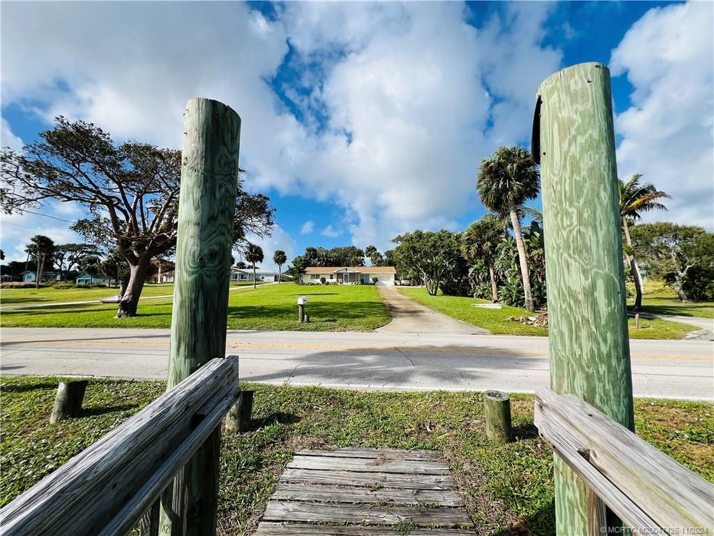 12845 S Indian River Drive, Jensen Beach, FL 34957 Photo