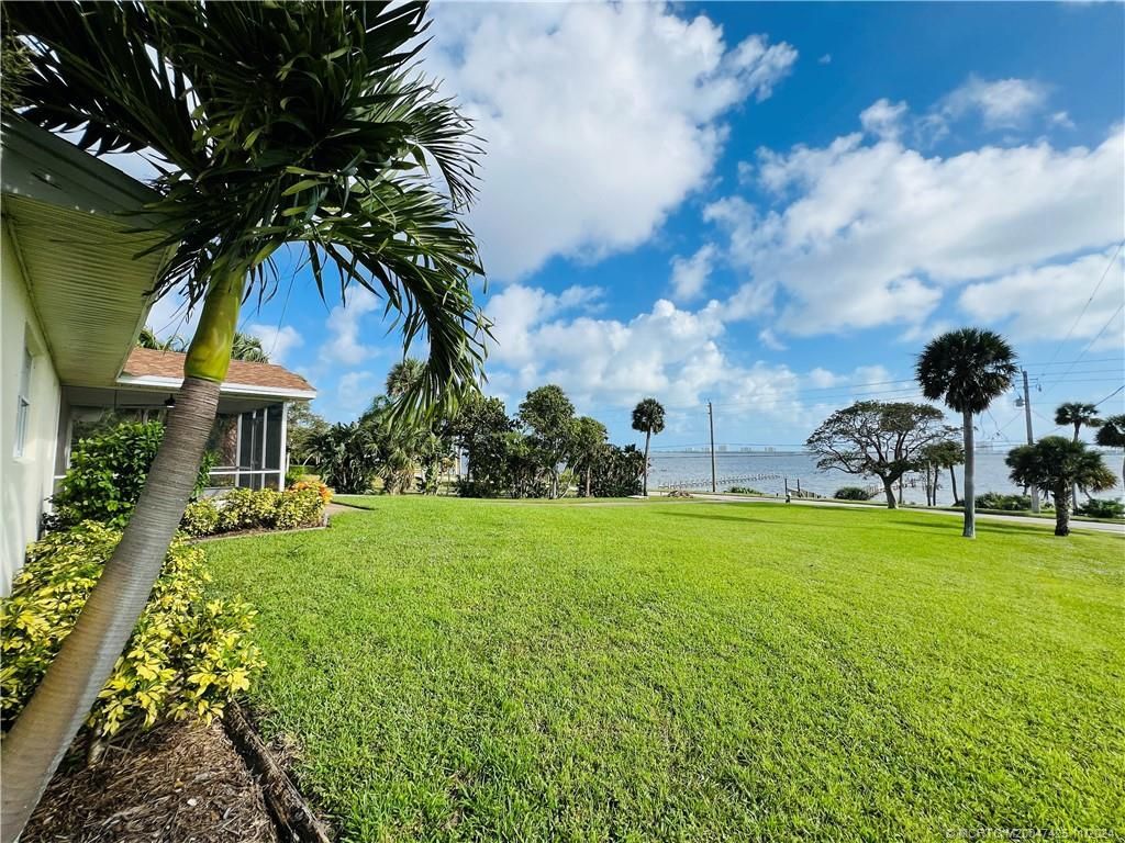 12845 S Indian River Drive, Jensen Beach, FL 34957 Photo